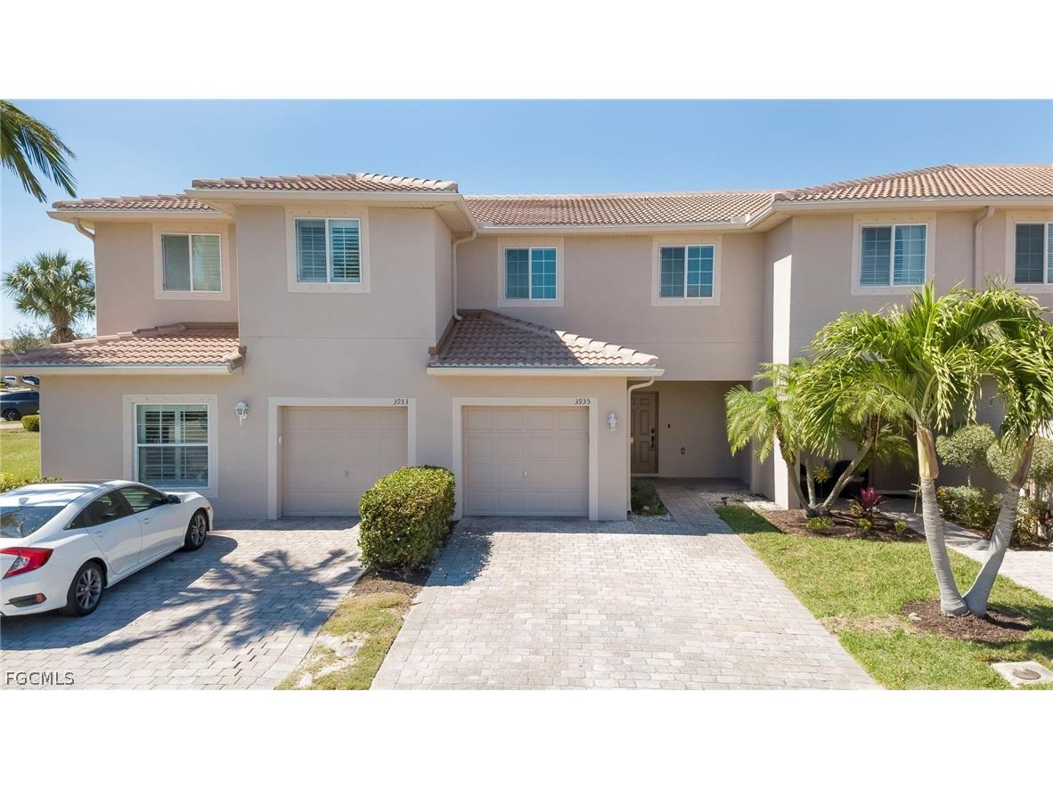 3935 Cherrybrook Loop Fort Myers FL 33966 2026009168 image1