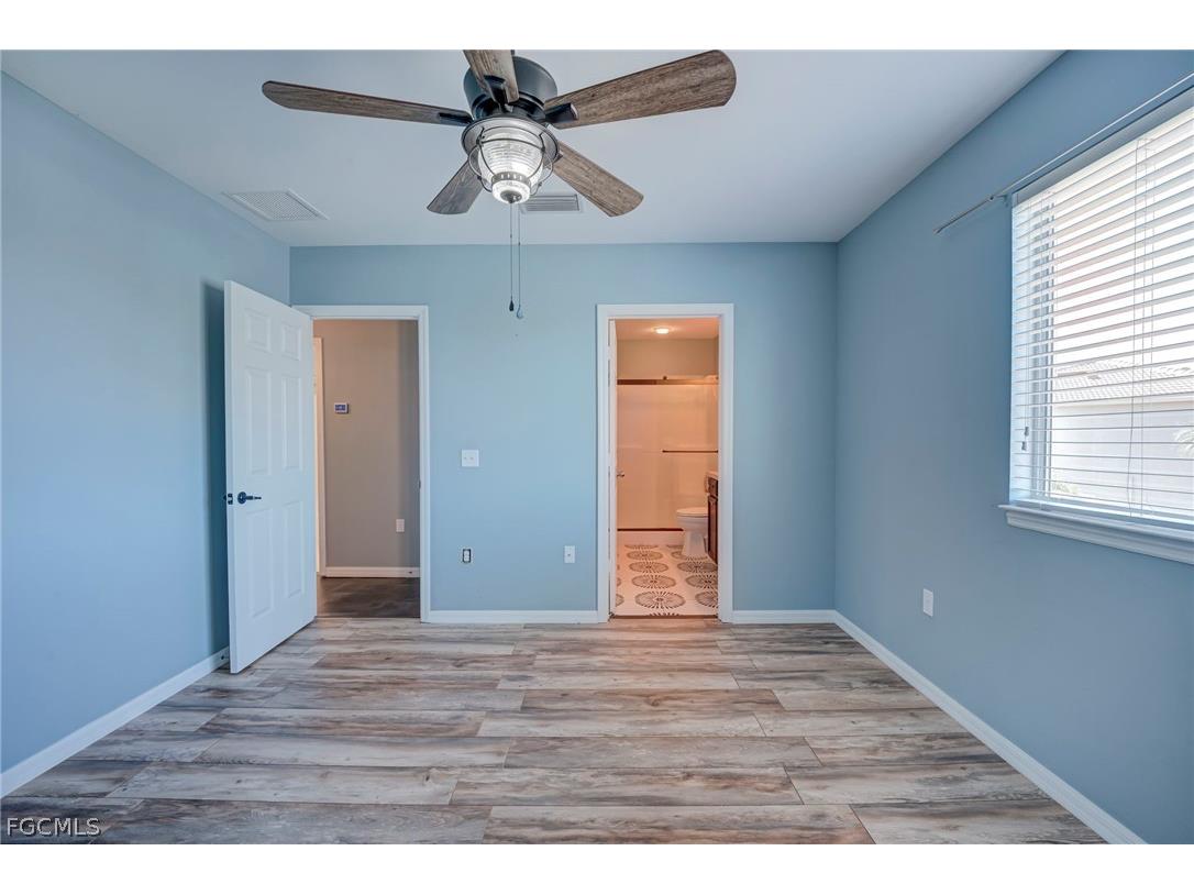 3935 Cherrybrook Loop Fort Myers FL 33966 2026009168 image13