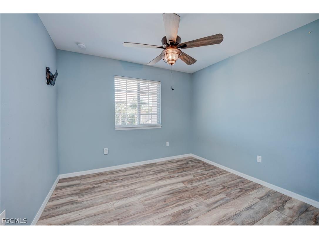 3935 Cherrybrook Loop Fort Myers FL 33966 2026009168 image17