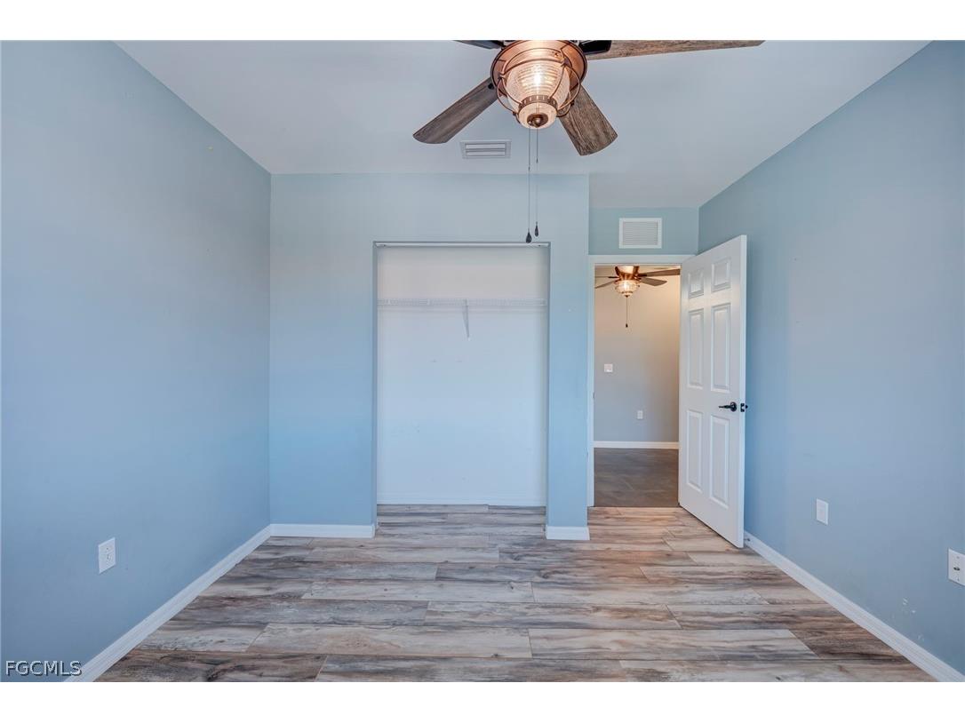 3935 Cherrybrook Loop Fort Myers FL 33966 2026009168 image18