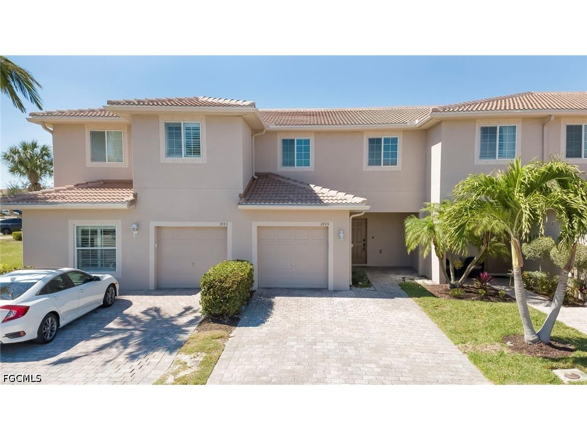 3935 Cherrybrook Loop Fort Myers FL 33966 2026026973 image1