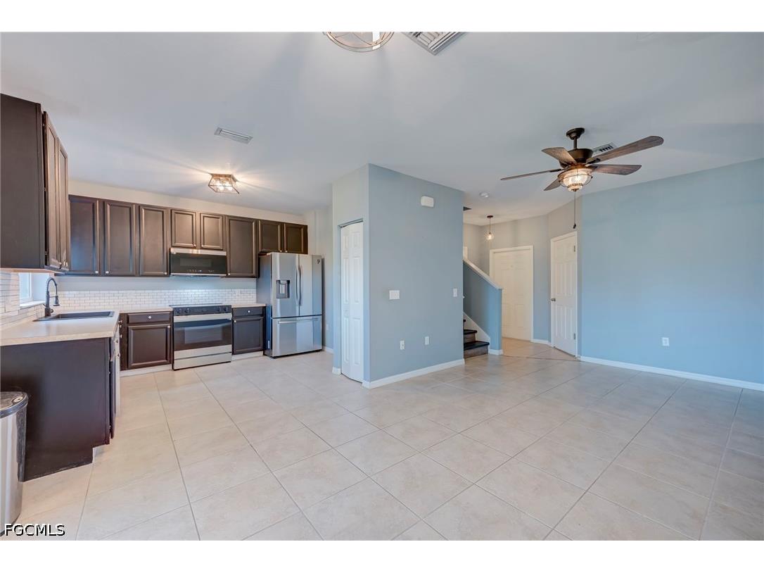 3935 Cherrybrook Loop Fort Myers FL 33966 2026026973 image5