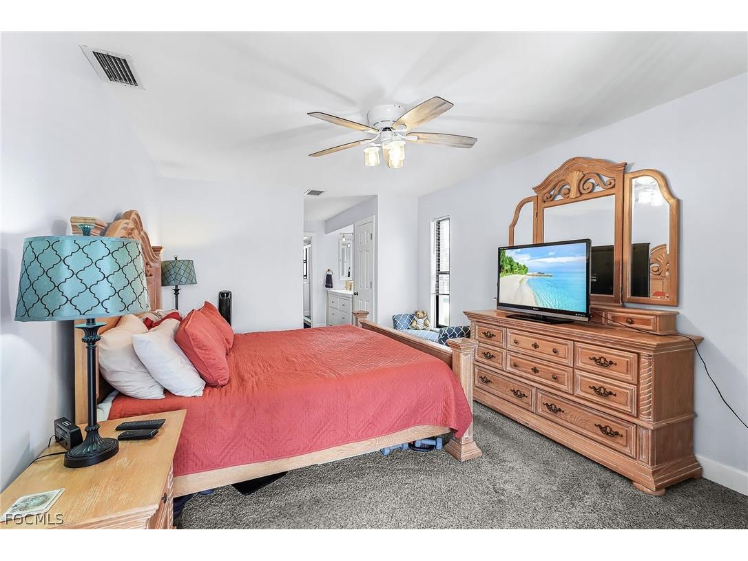 3935 Country Club Boulevard #17 Cape Coral FL 33904 2026012823 image17