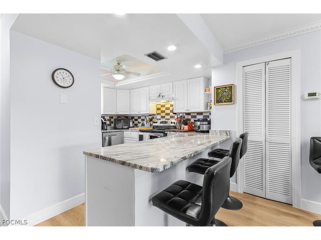 3935 Country Club Boulevard #17 Cape Coral FL 33904 2026012823 image5