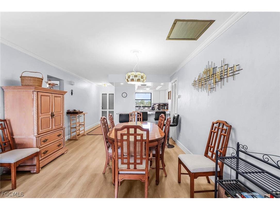 3935 Country Club Boulevard #17 Cape Coral FL 33904 2026012823 image9