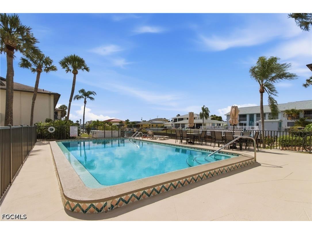 3935 Country Club Boulevard #22 Cape Coral FL 33904 2026023246 image21