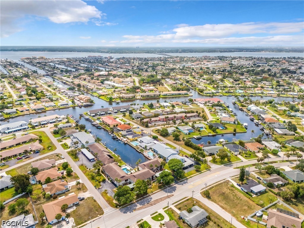 3935 Country Club Boulevard #22 Cape Coral FL 33904 2026023246 image24