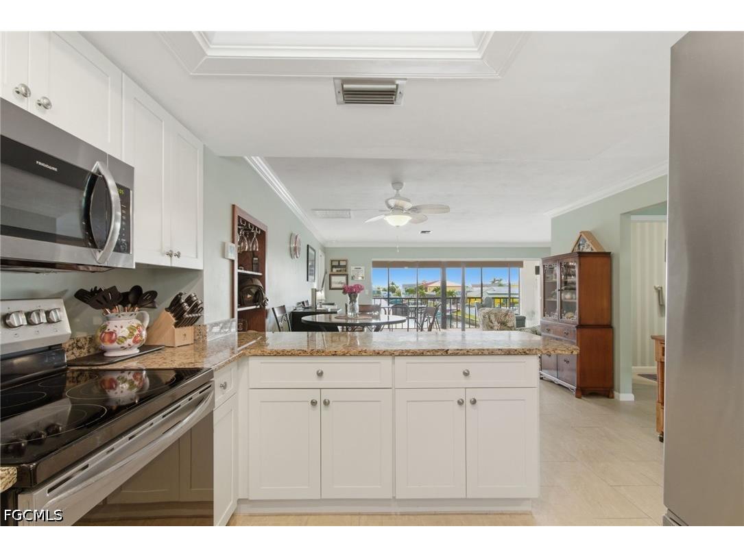 3935 Country Club Boulevard #22 Cape Coral FL 33904 2026023246 image5