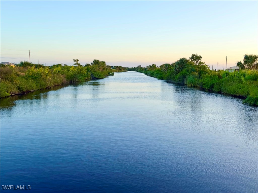 3936 NW 40th Terrace Cape Coral FL 33993 226002407 image2