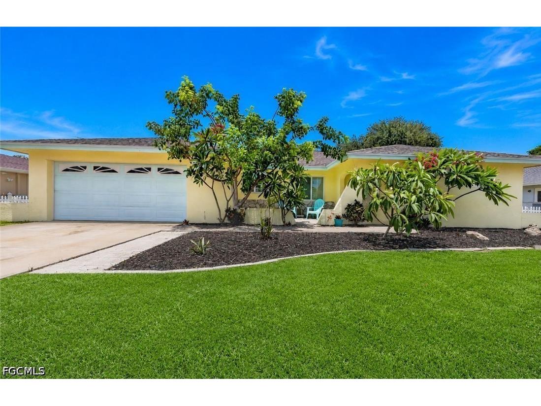 3937 SE 9th Court Cape Coral FL 33904 2026027843 image1