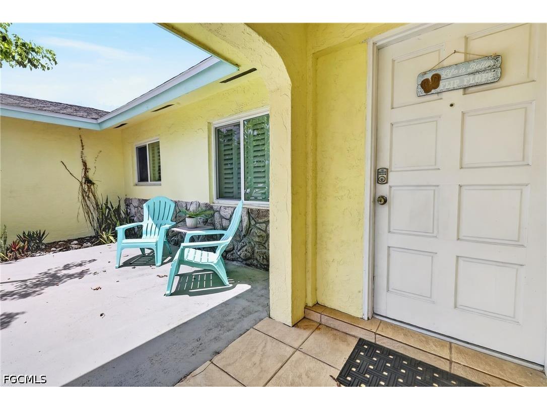 3937 SE 9th Court Cape Coral FL 33904 2026027843 image5
