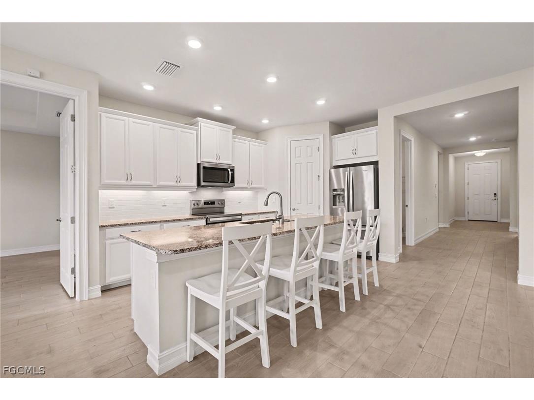 3939 Crosswater Drive North Fort Myers FL 33917 2026011669 image2