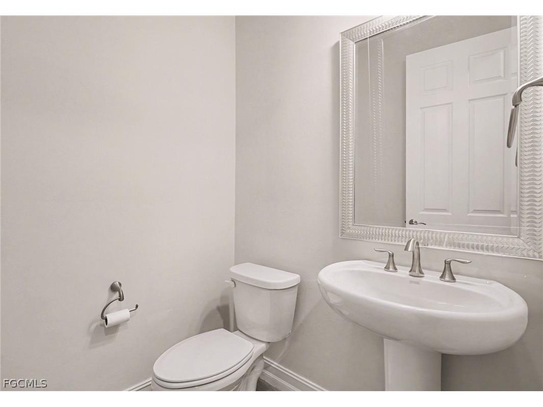 3939 Crosswater Drive North Fort Myers FL 33917 2026011669 image23