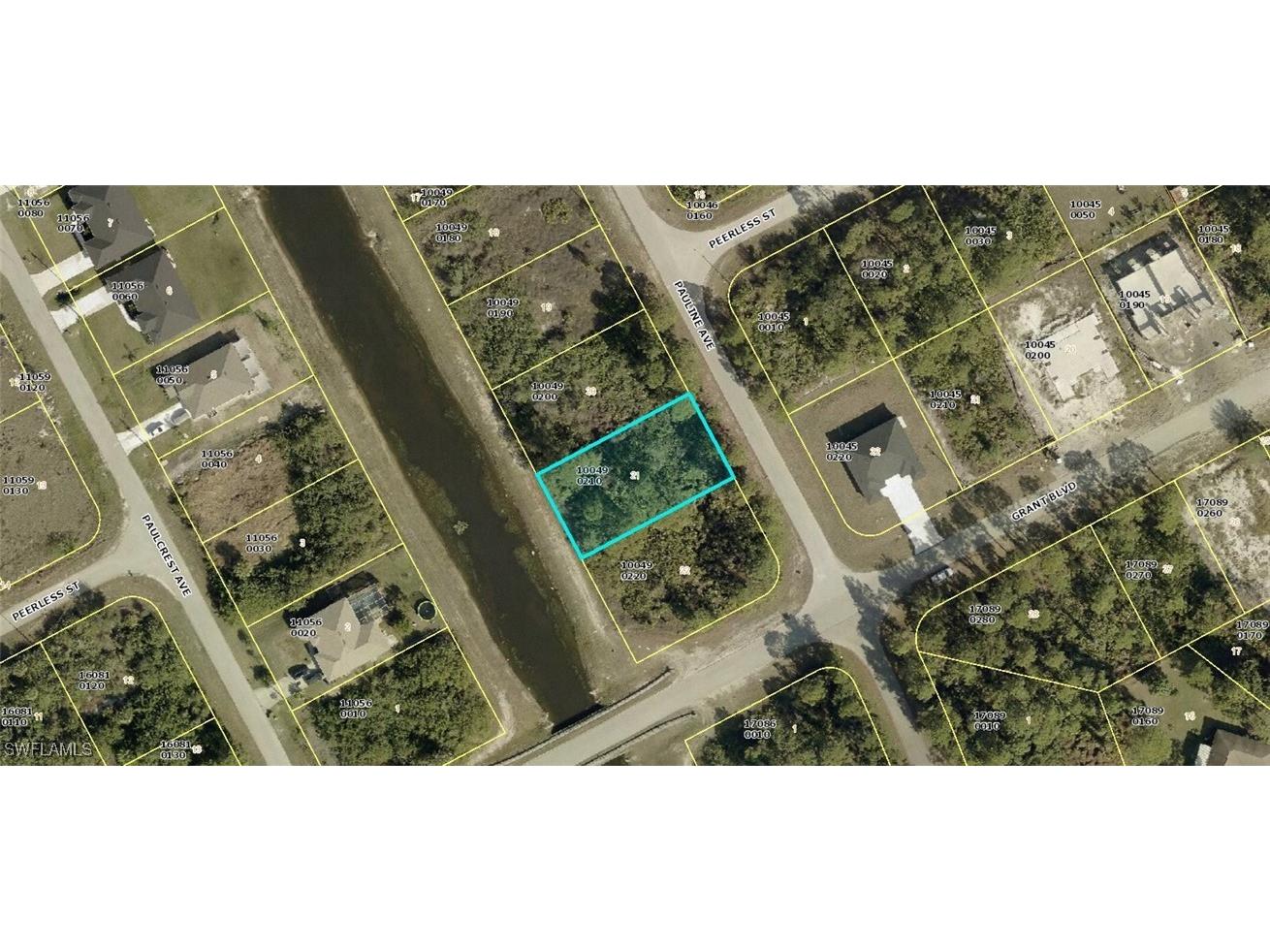 394 Pauline Avenue Lehigh Acres FL 33974 225059305 image1