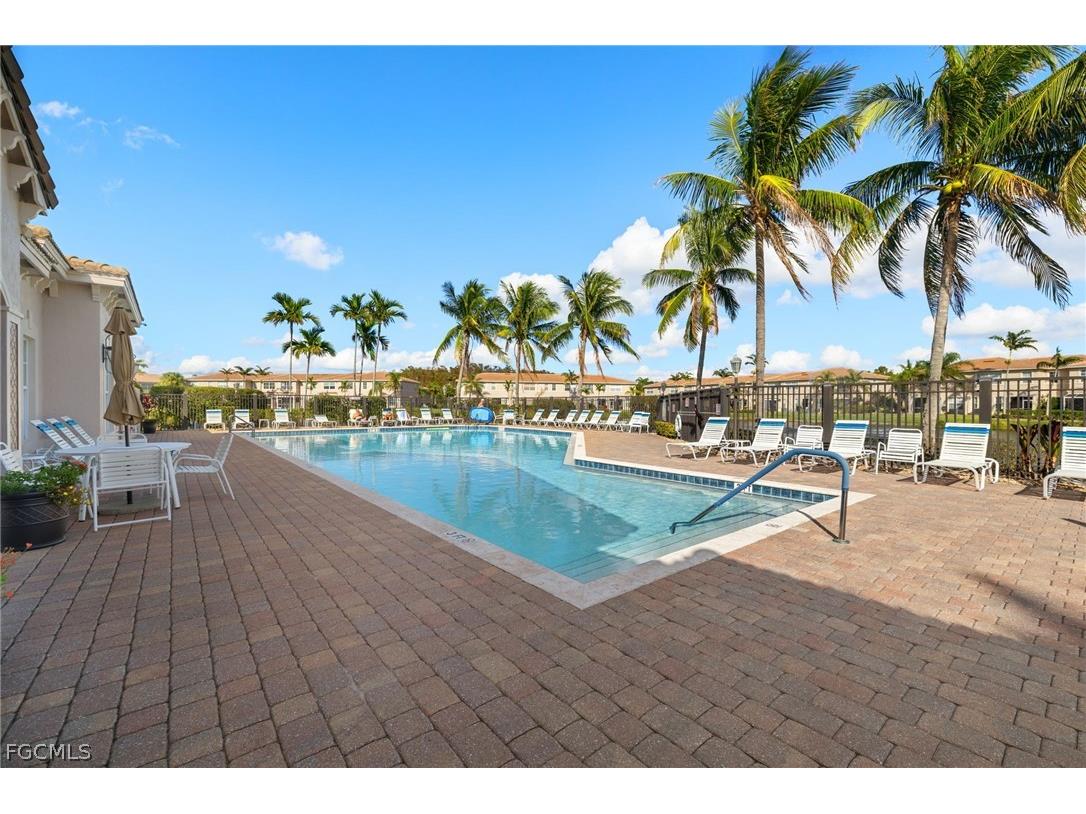 3940 Cherrybrook Loop Fort Myers FL 33966 2026013776 image28