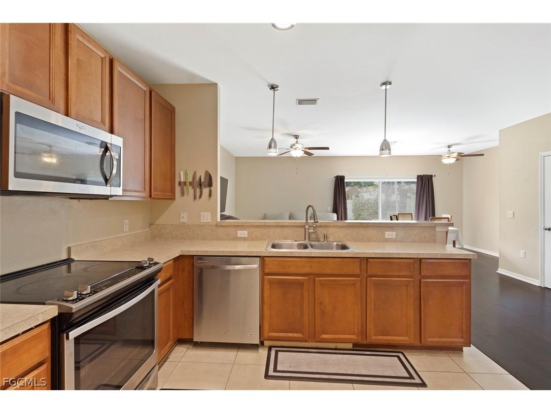 3940 Cherrybrook Loop Fort Myers FL 33966 2026013776 image4