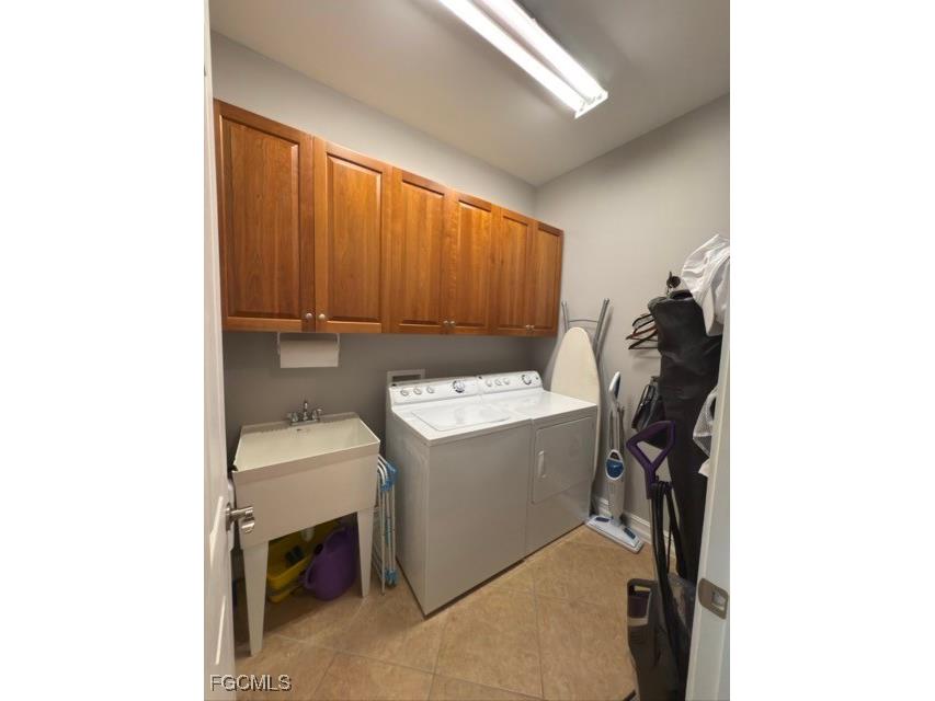 3940 Otter Bend Circle Fort Myers FL 33905 2025018424 image23
