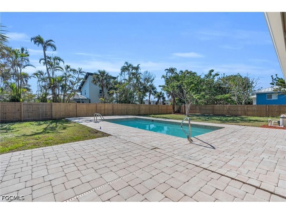 3941 Coquina Drive Sanibel FL 33957 2026017268 image11