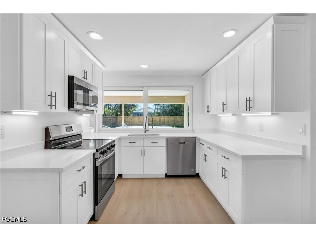3941 Coquina Drive Sanibel FL 33957 2026017268 image8