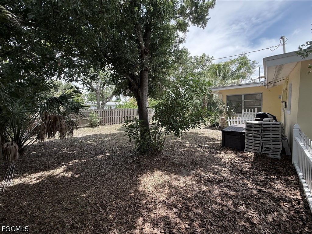 3941 Maxine Street Fort Myers FL 33901 2026026390 image9
