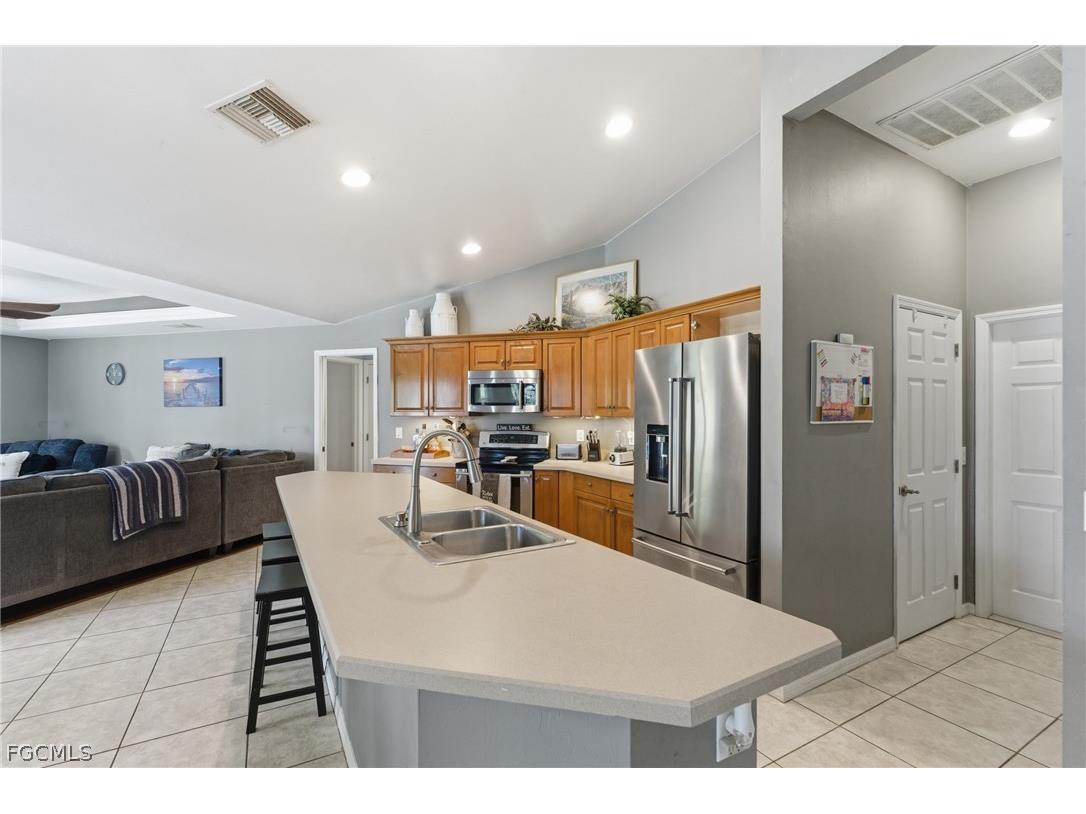 3941 NW 42nd Lane Cape Coral FL 33993 2026013239 image14