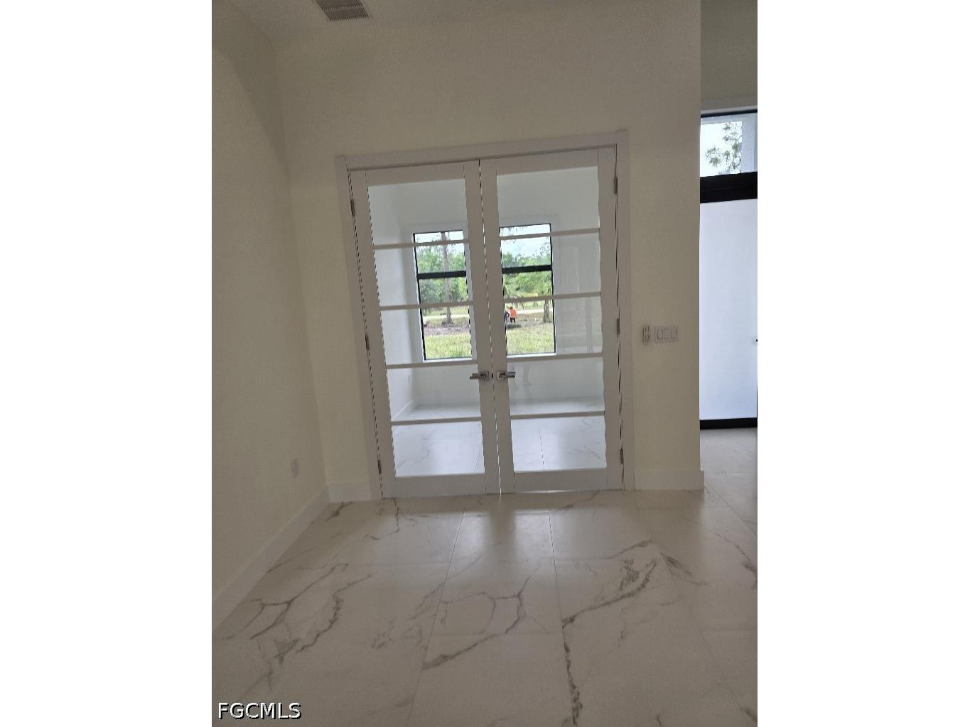 3943 16th Avenue NE Naples FL 34120 2026014317 image6