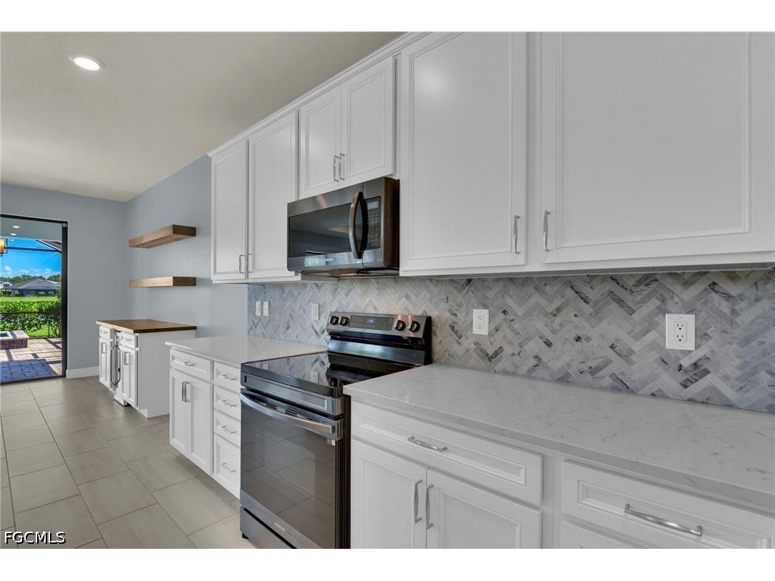 3943 Black Eagle Lane Fort Myers FL 33966 2026027432 image12