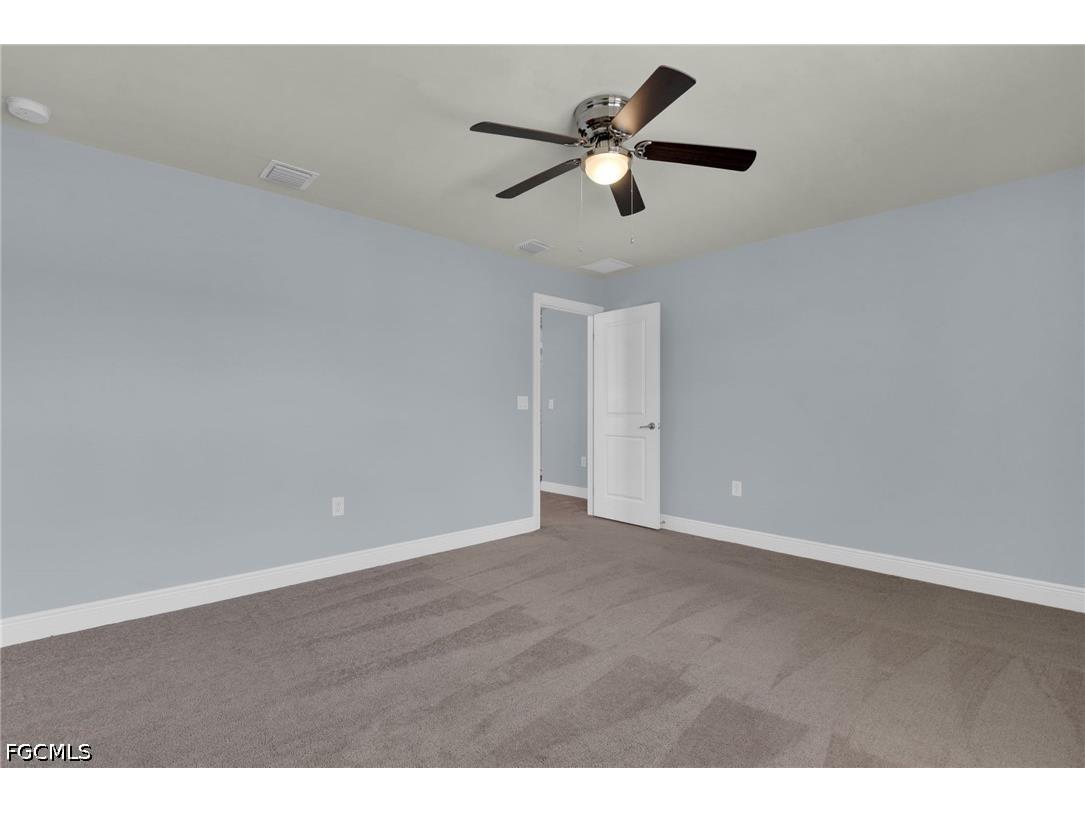 3943 Black Eagle Lane Fort Myers FL 33966 2026027432 image35