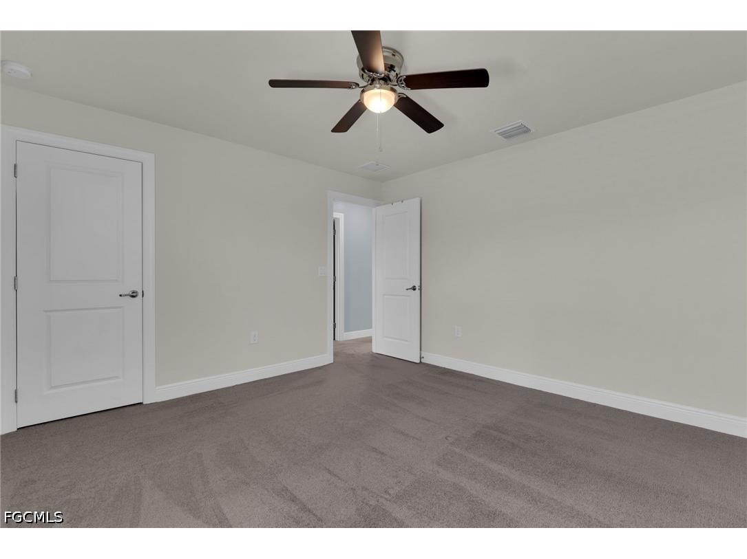 3943 Black Eagle Lane Fort Myers FL 33966 2026027432 image37