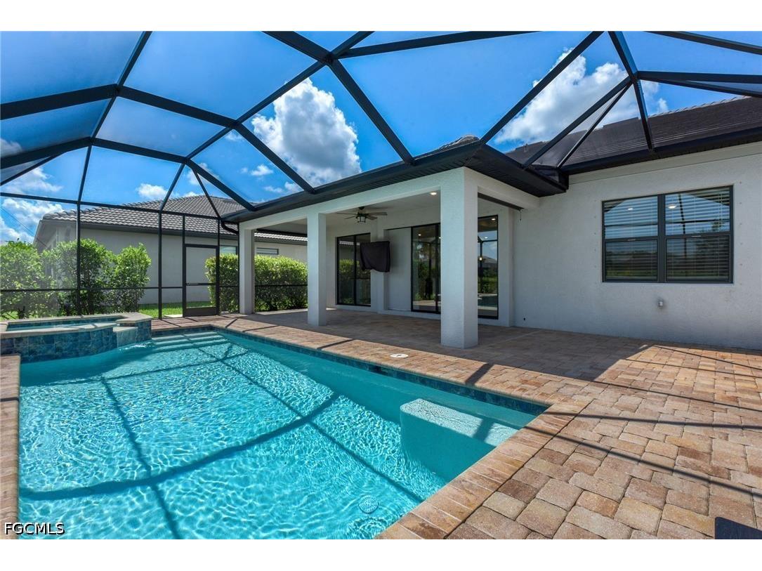 3943 Black Eagle Lane Fort Myers FL 33966 2026027432 image44