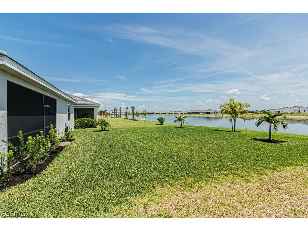 3943 E Hampton Circle Alva FL 33920 2026009071 image12
