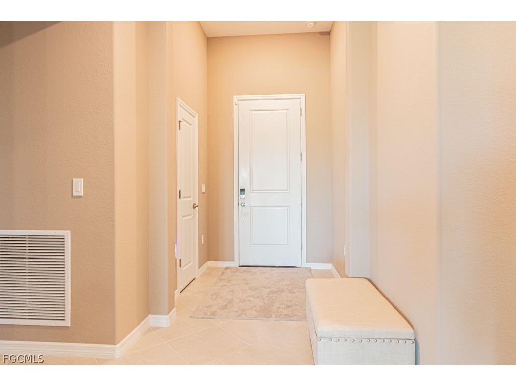 3943 E Hampton Circle Alva FL 33920 2026009071 image13