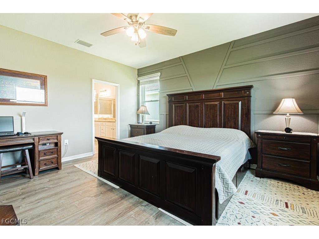 3943 E Hampton Circle Alva FL 33920 2026009071 image29