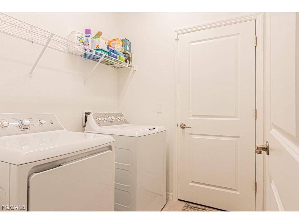 3943 E Hampton Circle Alva FL 33920 2026009071 image35