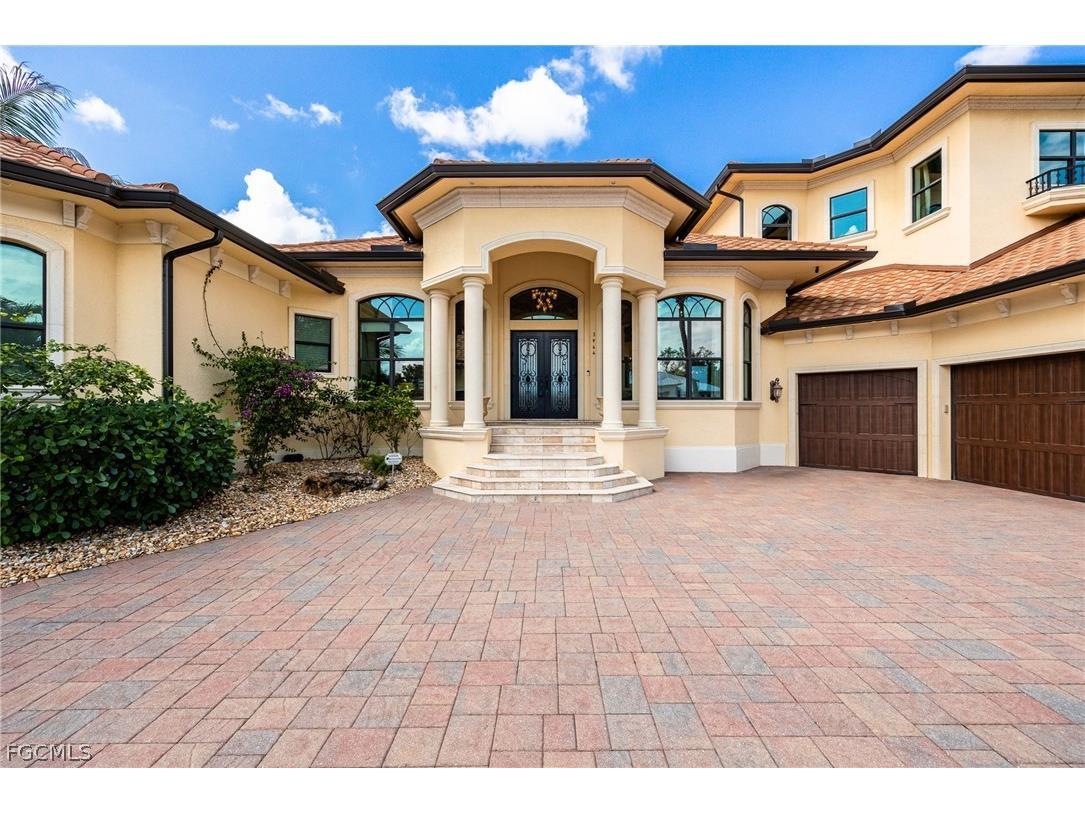 3944 W Riverside Drive Fort Myers FL 33901 2026012869 image2