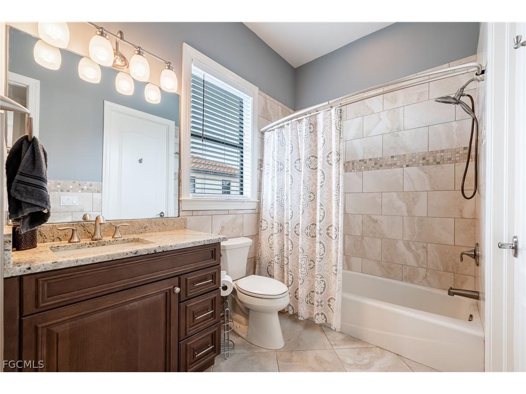 3944 W Riverside Drive Fort Myers FL 33901 2026012869 image38