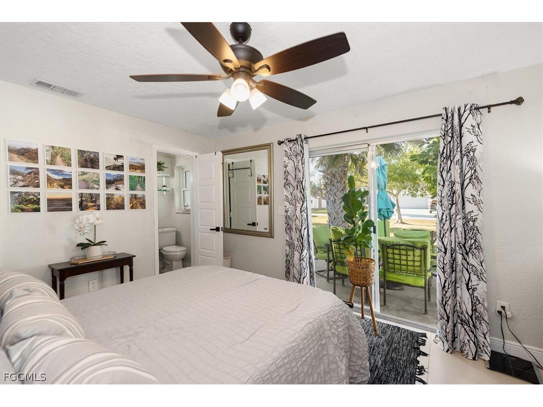 3945 Edgewood Avenue Fort Myers FL 33916 2026006705 image11