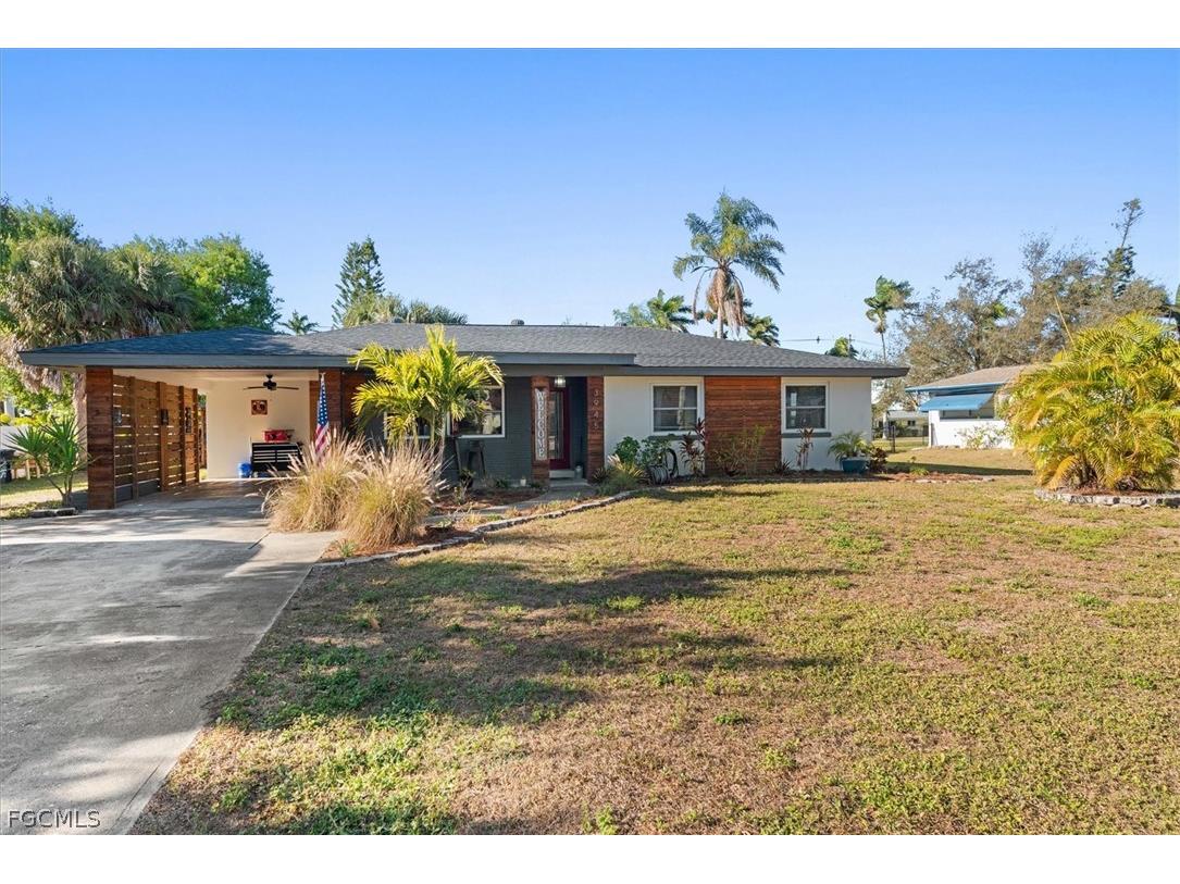 3945 Edgewood Avenue Fort Myers FL 33916 2026006705 image17