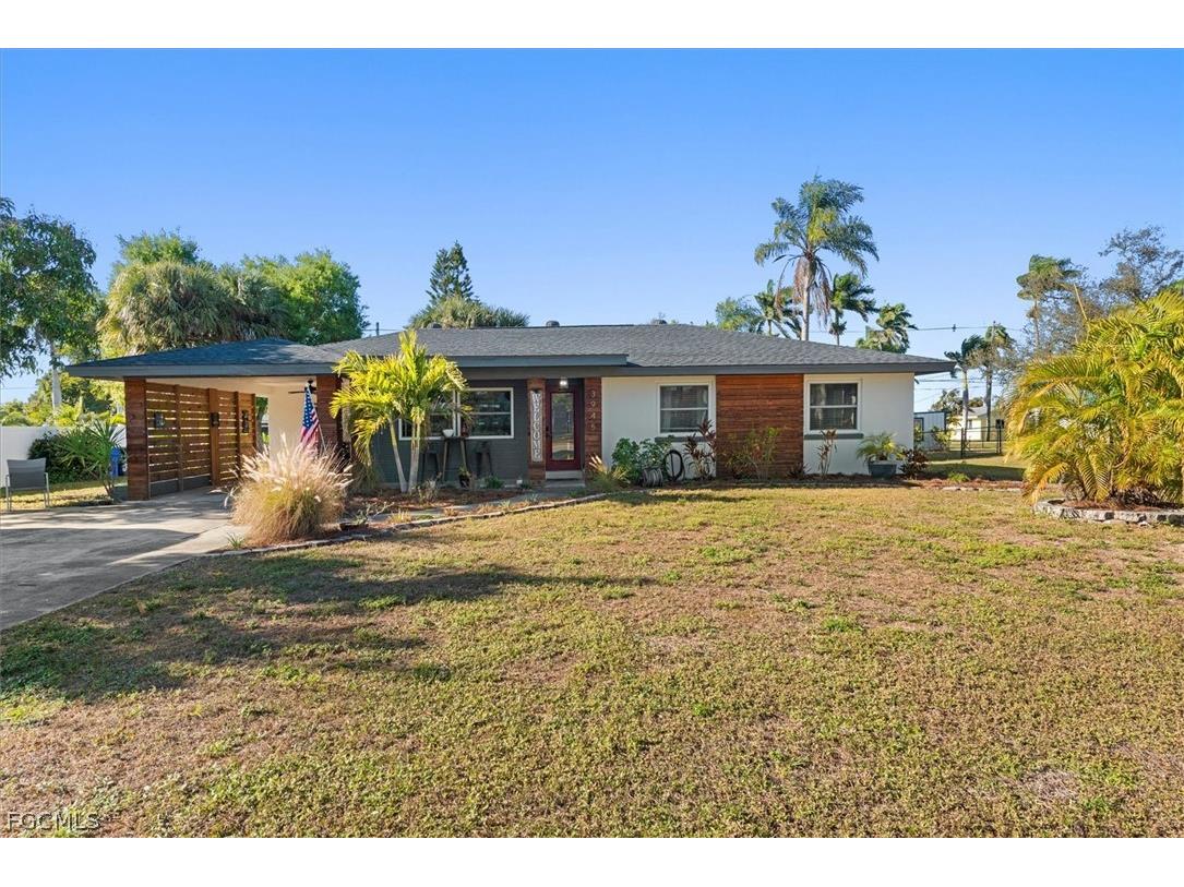 3945 Edgewood Avenue Fort Myers FL 33916 2026006705 image22