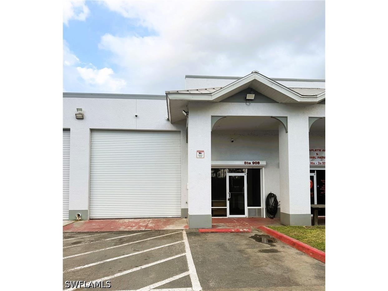 3945 Tollhouse Drive #908 Naples FL 34114 226014089 image1