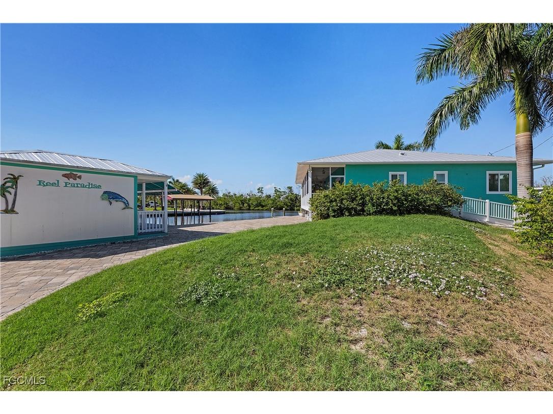 3947 Coconut Drive Saint James City FL 33956 2025016074 image20