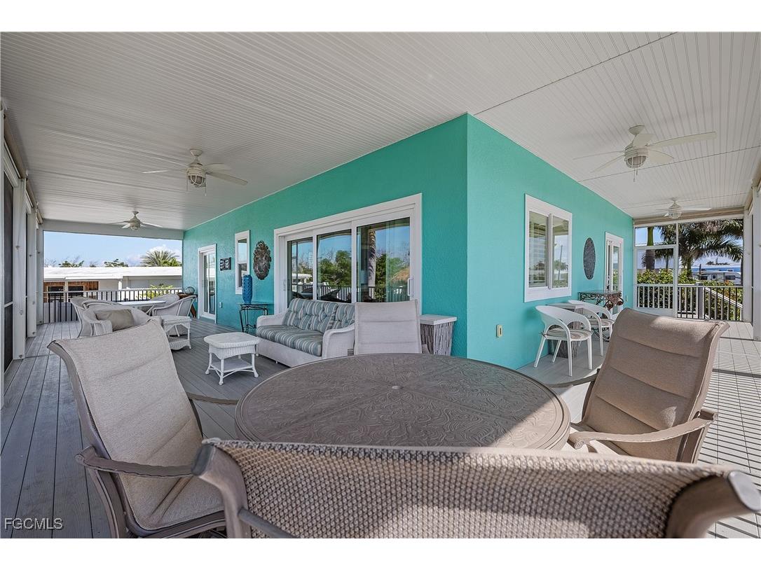 3947 Coconut Drive Saint James City FL 33956 2025016074 image4