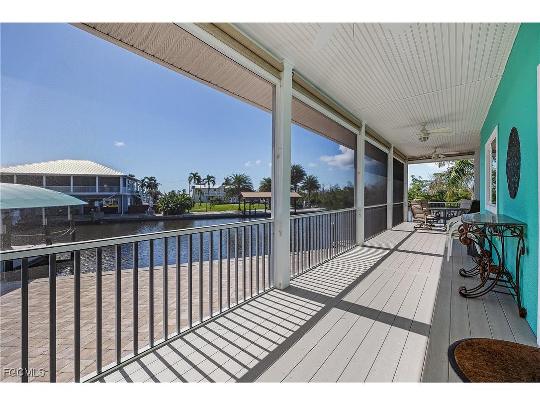 3947 Coconut Drive Saint James City FL 33956 2025016074 image5