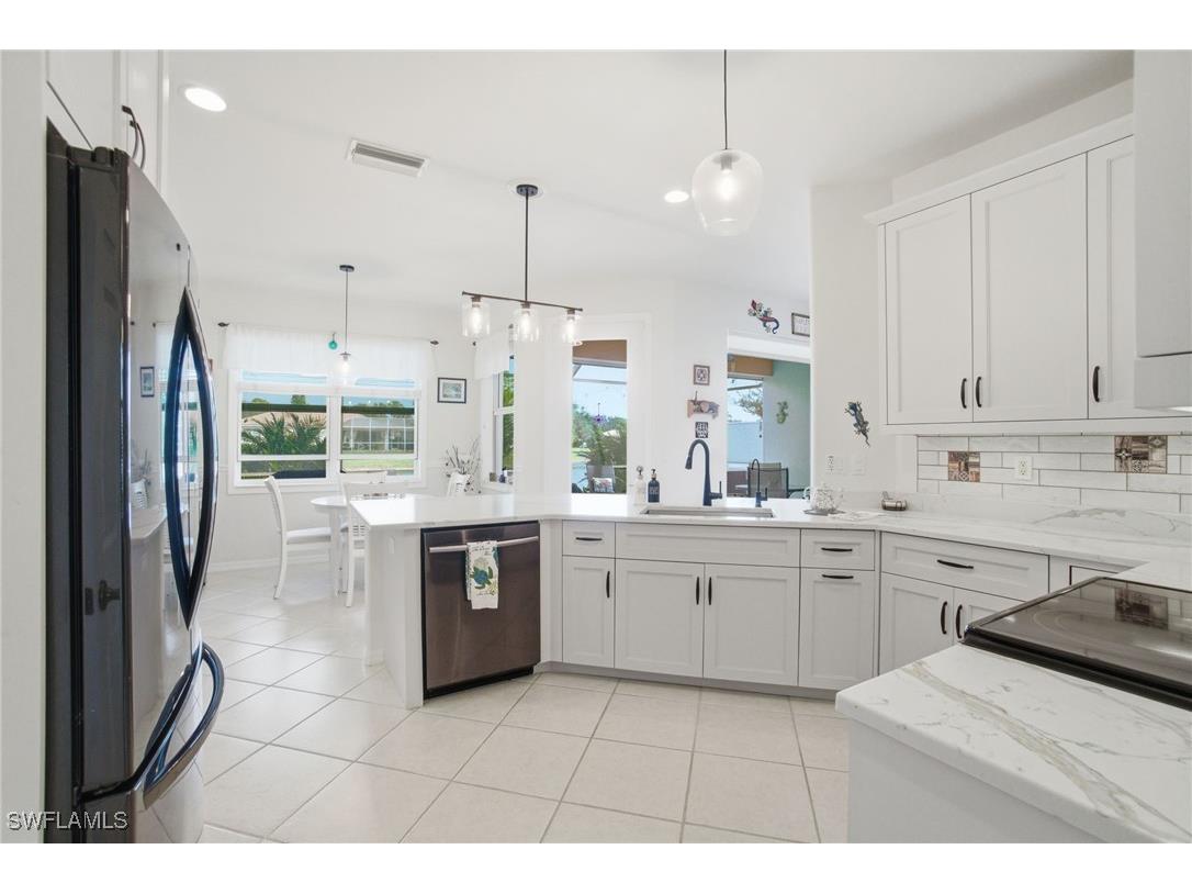 3948 Ruxton Road Naples FL 34116 225084577 image10