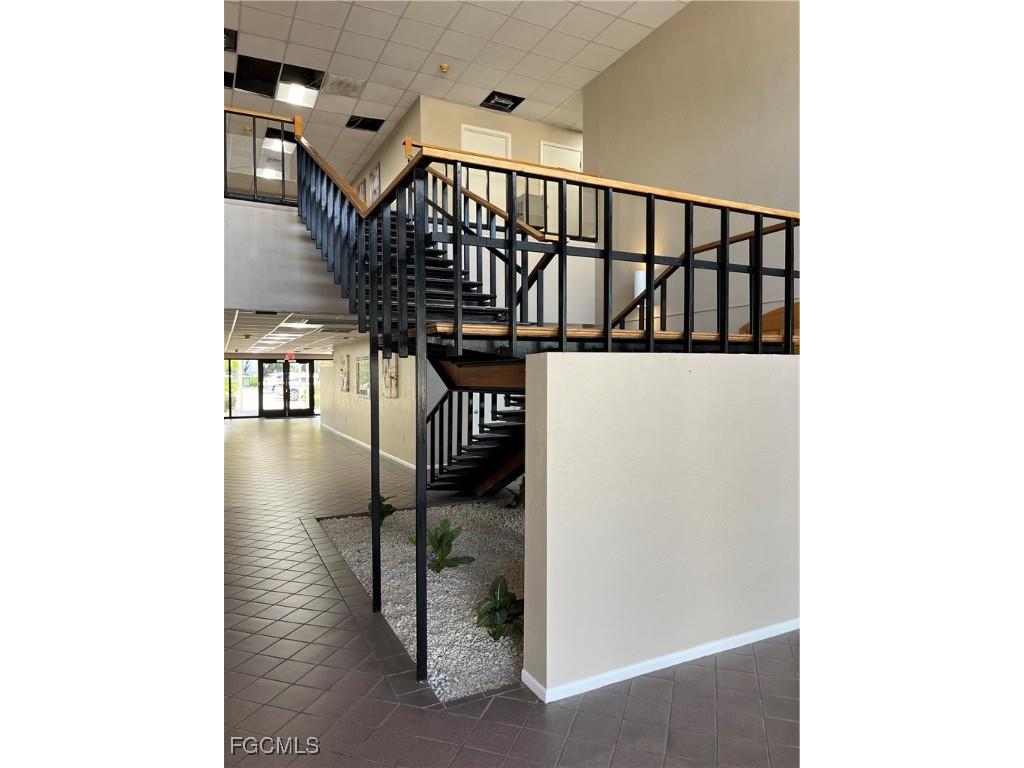 3949 Evans Avenue #101 Fort Myers FL 33901 2025013080 image8