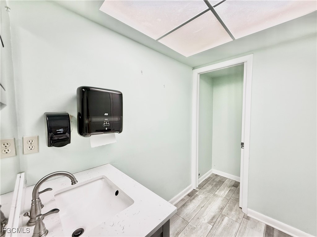 3949 Evans Avenue #201 & 202 Fort Myers FL 33901 2025005997 image15