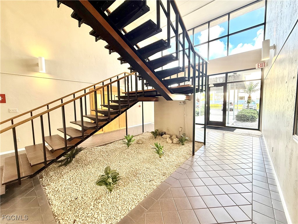 3949 Evans Avenue #201 & 202 Fort Myers FL 33901 2025005997 image17