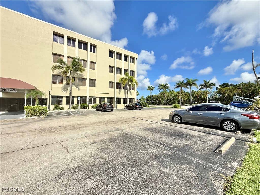 3949 Evans Avenue #201 & 202 Fort Myers FL 33901 2025005997 image27