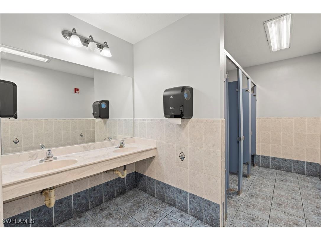 3949 Evans Avenue #205 Fort Myers FL 33901 225083077 image16