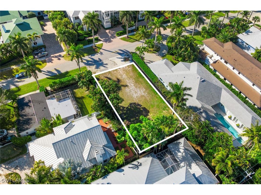 395 7th Avenue S Naples FL 34102 226006431 image6